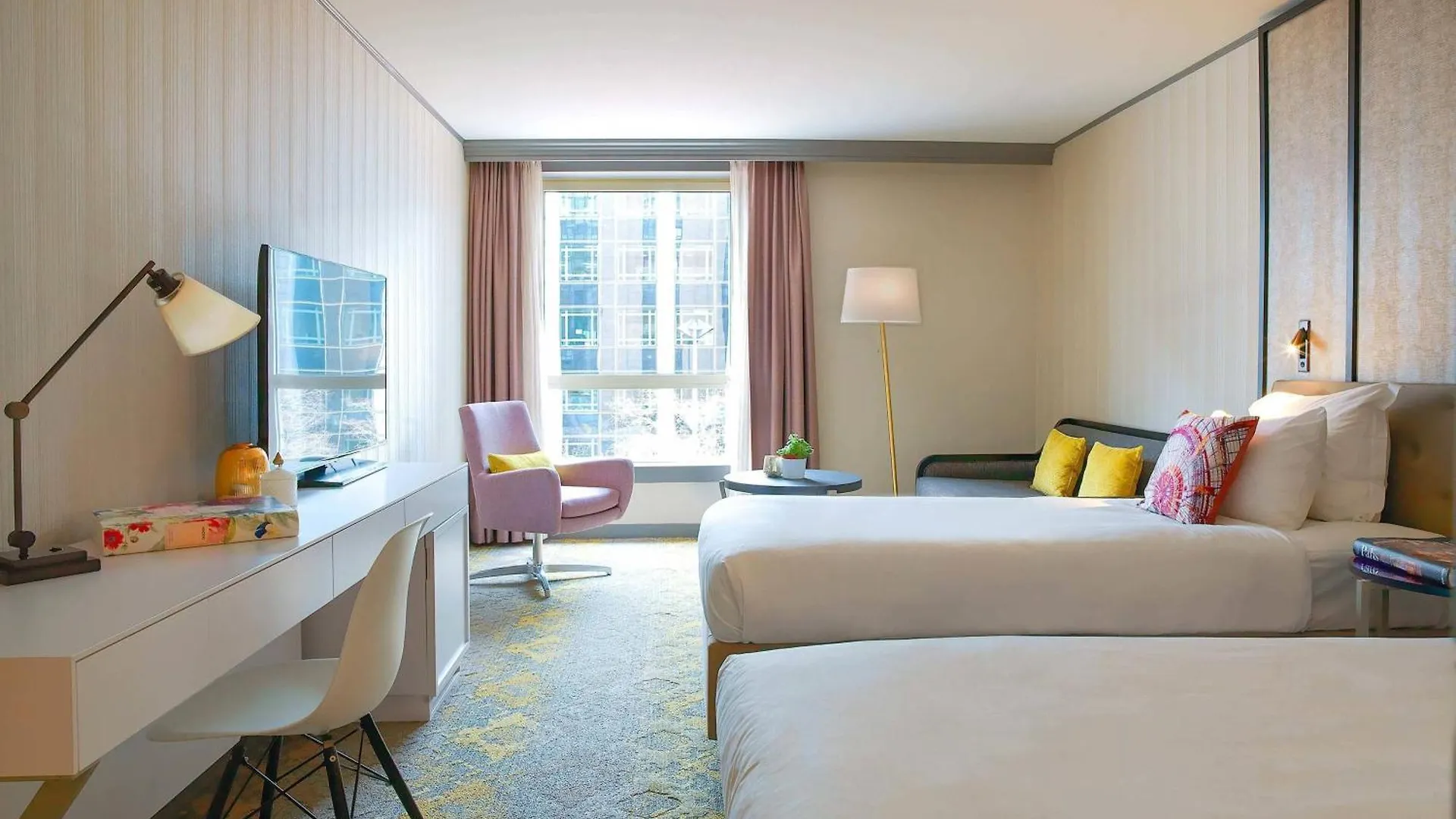 Hotel Renaissance Paris La Defense