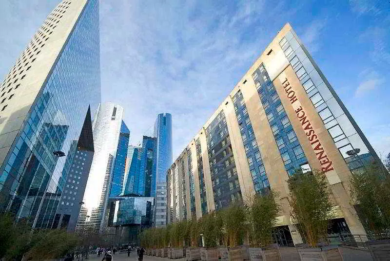 Renaissance Paris La Defense Hotel 4*